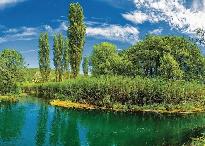 Apartman 2 Bedroom Amazing In *