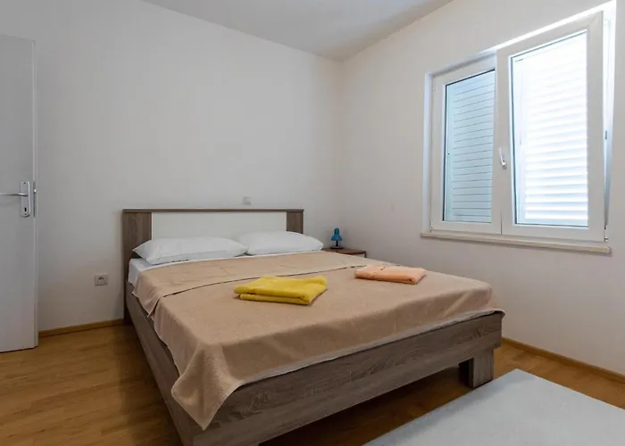 Apartman 2 Bedroom Amazing In Klek