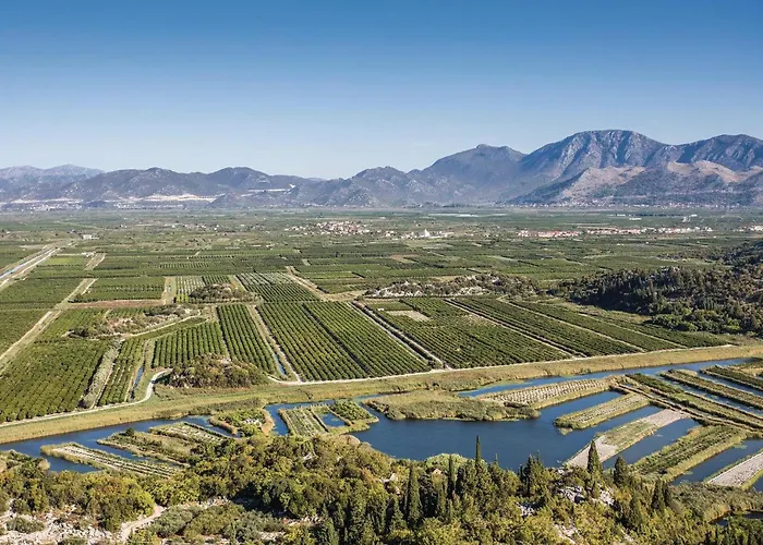 2 Bedroom Amazing In Klek